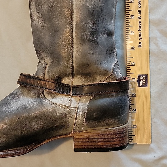 Women's FREEBIRD size 12 boots - Picture 8 of 11